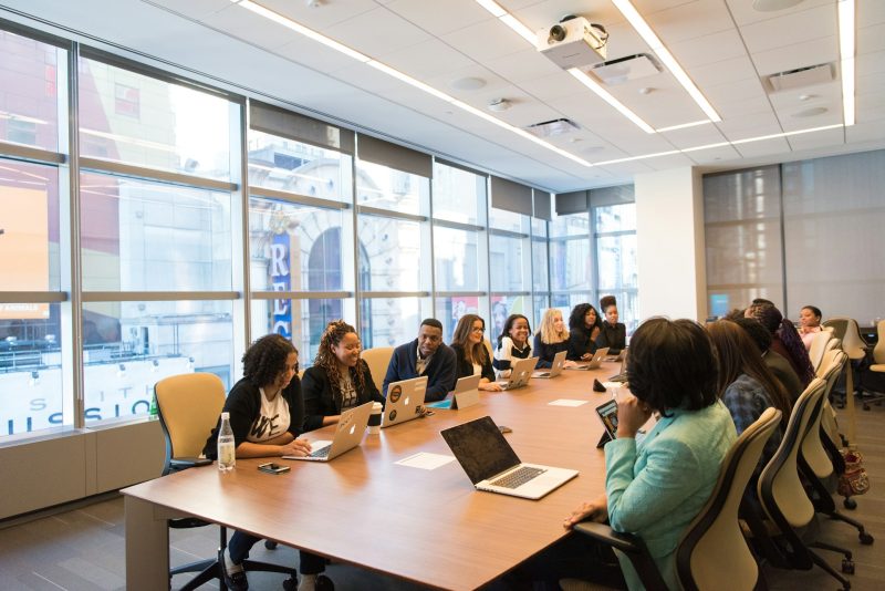 Boardroom vs. Conference Hall: Which Meeting Space is Right for Your Business?